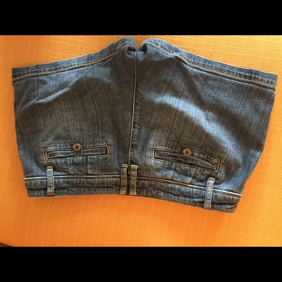 Shorts - Picture 4 of 4